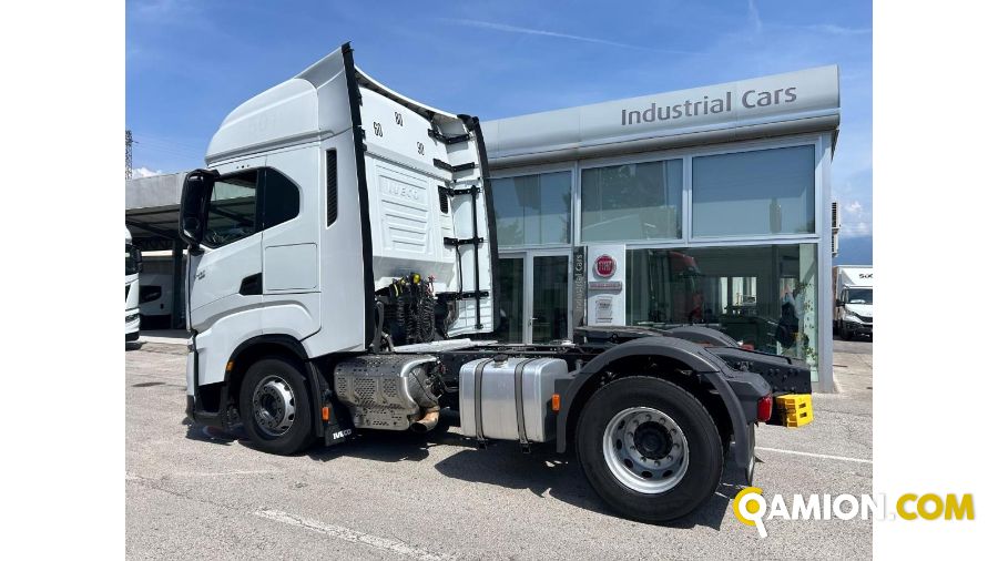 Iveco Mod. IVECO Vers. IVECO | Trattore Trattore | INDUSTRIAL CARS S.P.A