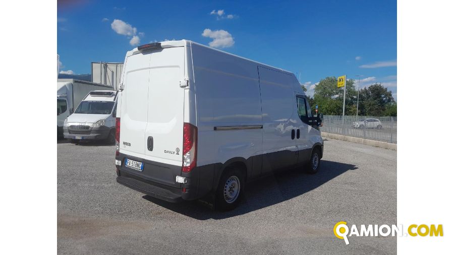 Iveco usato - 415.400 km - Treviso - 2015 - furgone | INDUSTRIAL CARS S.P.A - Foto 4