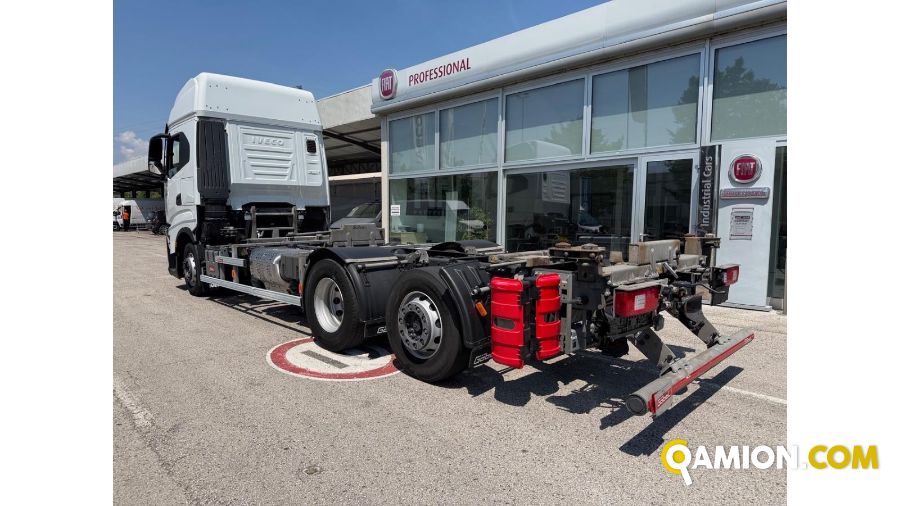 Iveco Mod. IVECO Vers. IVECO | Motrice Scarrabile con gancio | INDUSTRIAL CARS S.P.A