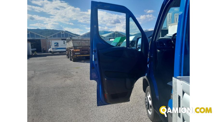 Iveco used - 265,577 km - Treviso - 2018 - chassis cab | INDUSTRIAL CARS S.P.A - Foto 18