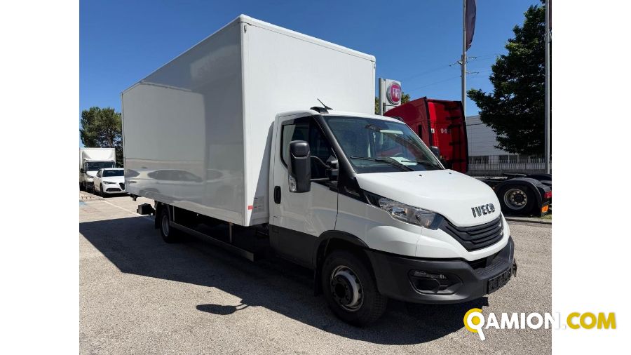 Iveco Mod. IVECO Vers. IVECO | Leggero Cabinato > 35 q.li Furgonato con sponda | INDUSTRIAL CARS S.P.A