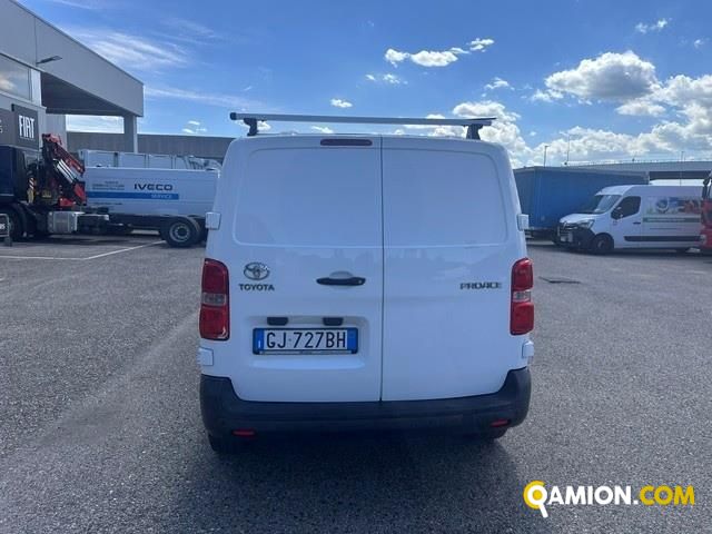Toyota Proace 2ª serie Proace 1.6D 115CV S&S PC-TN Furgone Compact 3p.10q | Leggero Furgone <= 35 q.li Furgone di serie / Van | INDUSTRIAL CARS S.P.A