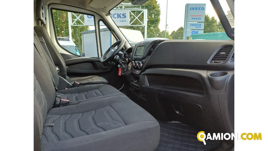 Iveco daily 35c13 used - 214,389 km - Torino - 2015 | Iveco Orecchia - Foto 2