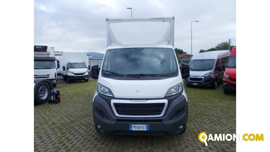 Peugeot boxer occasion - 363 184 km - Torino - 2018 | Iveco Orecchia - Foto 2