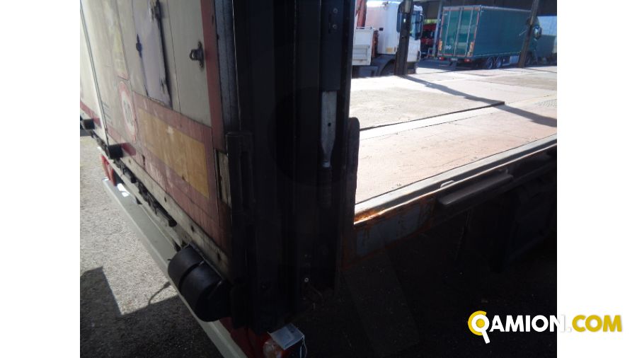ABBA COMMERCIALS 3 assi solo export used - 1 km - 2018 | Iveco Orecchia - Foto 4
