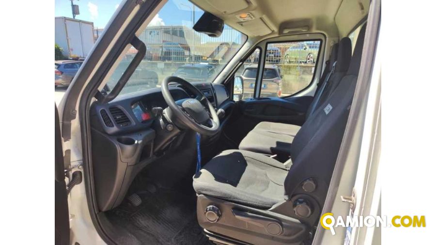 Iveco 35c14 furgone isotermico con frigo usato - Milano | Milano Industrial S.P.A. - Foto 7