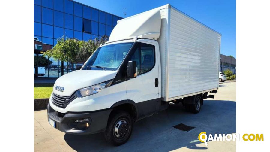 Iveco 35c14 furgone con sponda occasion - 53 611 km | Milano Industrial S.P.A. - Foto 1