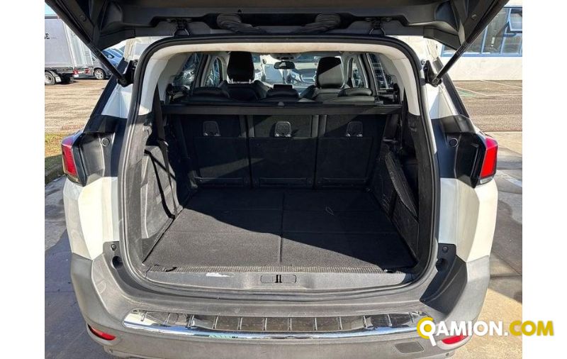 Peugeot 5008 5008 1.5 bluehdi Business s&s 130cv 7p.ti eat8 my21 | Leggero Furgone <= 35 q.li Altro | Merbag S.p.A.