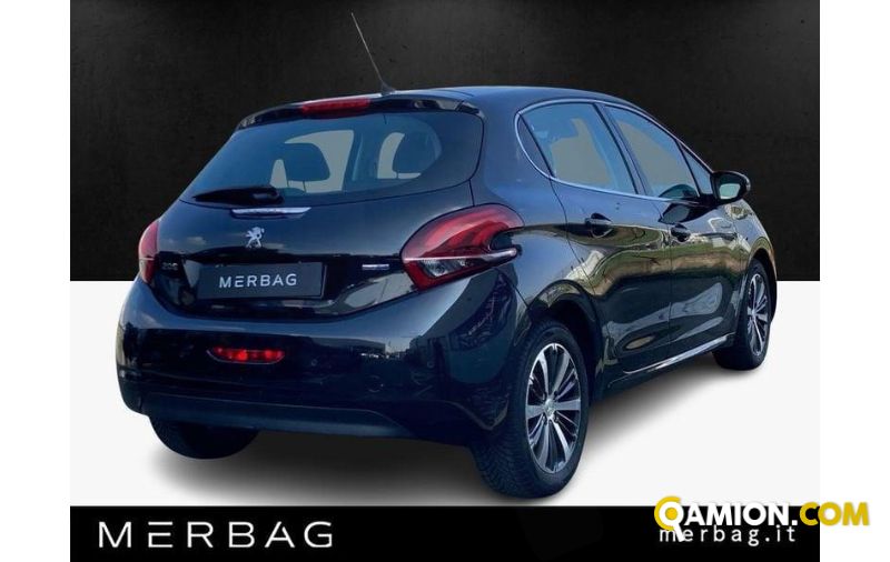 Peugeot 208 208 3p 1.6 bluehdi Allure 100cv | berlina 2 vol. Altro | Merbag S.p.A.