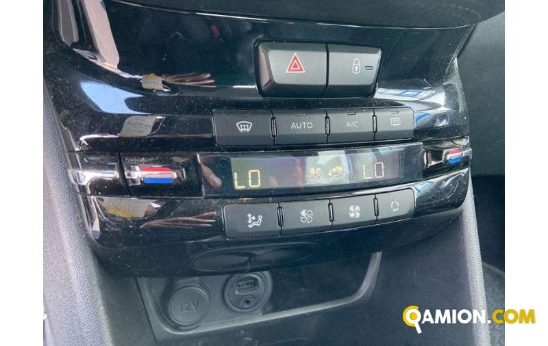 Peugeot 208 208 3p 1.6 bluehdi Allure 100cv | berlina 2 vol. Altro | Merbag S.p.A.