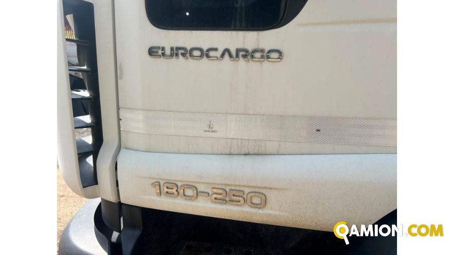 Iveco eurocargo 180e25 usato - 336.000 km - 2017 | PROCIDAMACCHINE S.R.L. - Foto 16