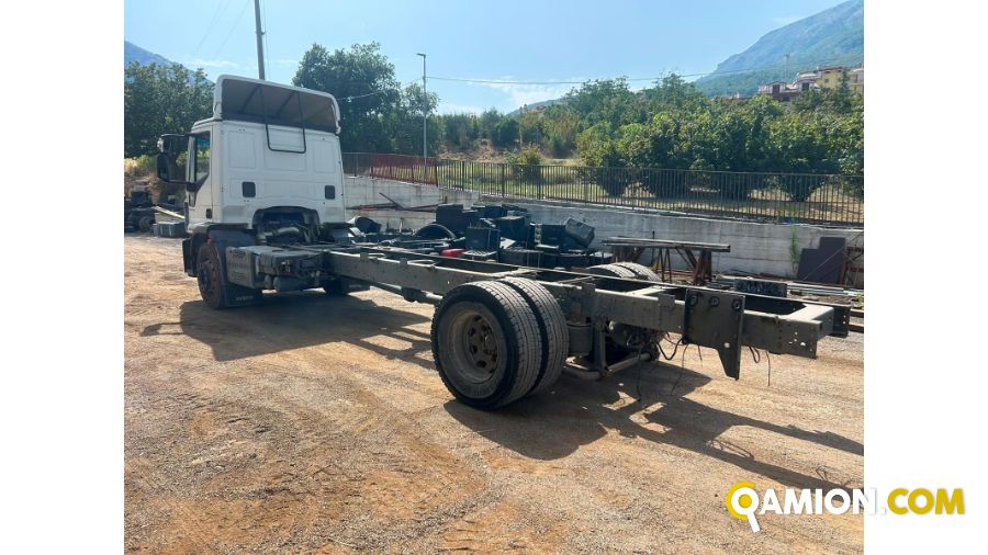 Iveco eurocargo 180e25 usato - 336.000 km - 2017 | PROCIDAMACCHINE S.R.L. - Foto 24