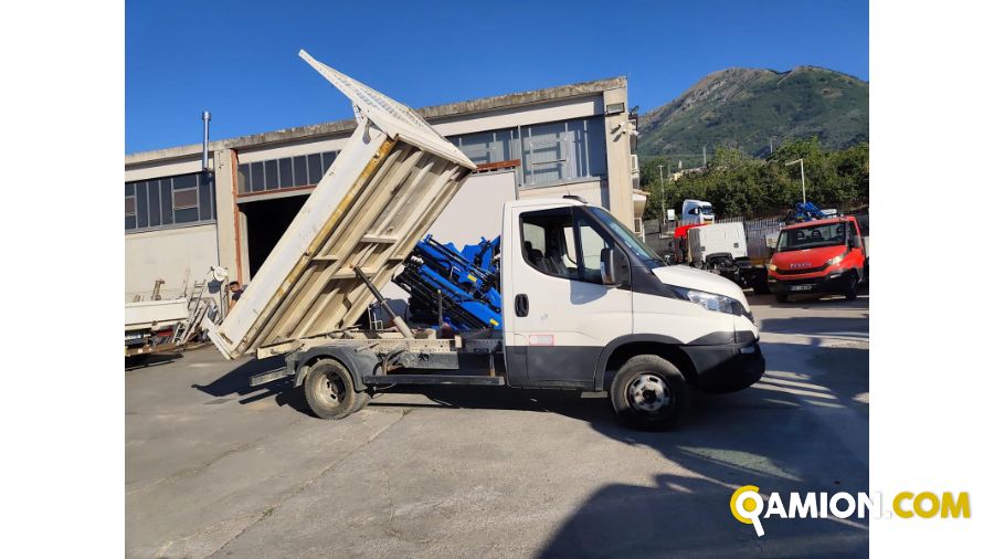 Iveco daily 35c12 used - 200,000 km - 2017 | PROCIDAMACCHINE S.R.L. - Foto 5
