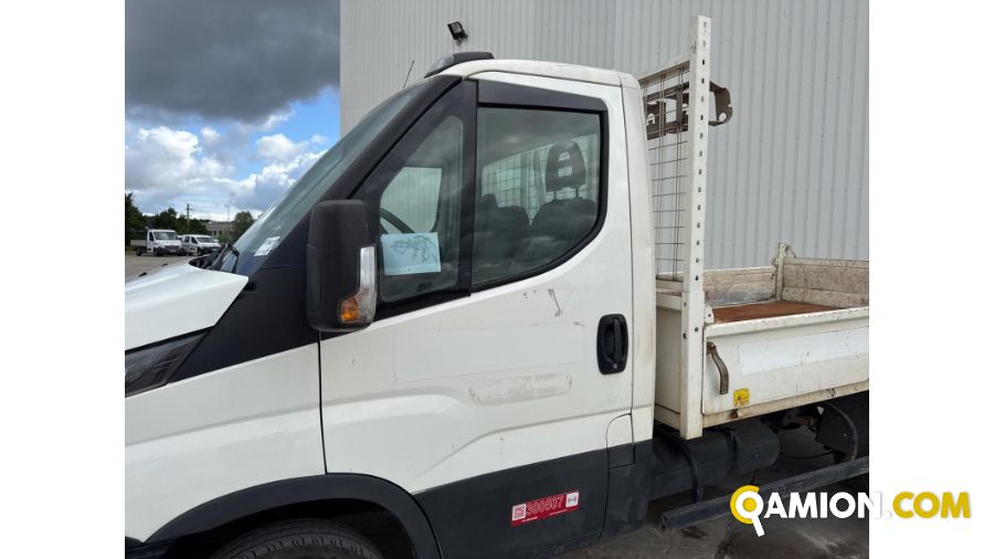 Iveco daily 35c12 usato - 200.000 km - 2017 - cabinato | PROCIDAMACCHINE S.R.L. - Foto 12