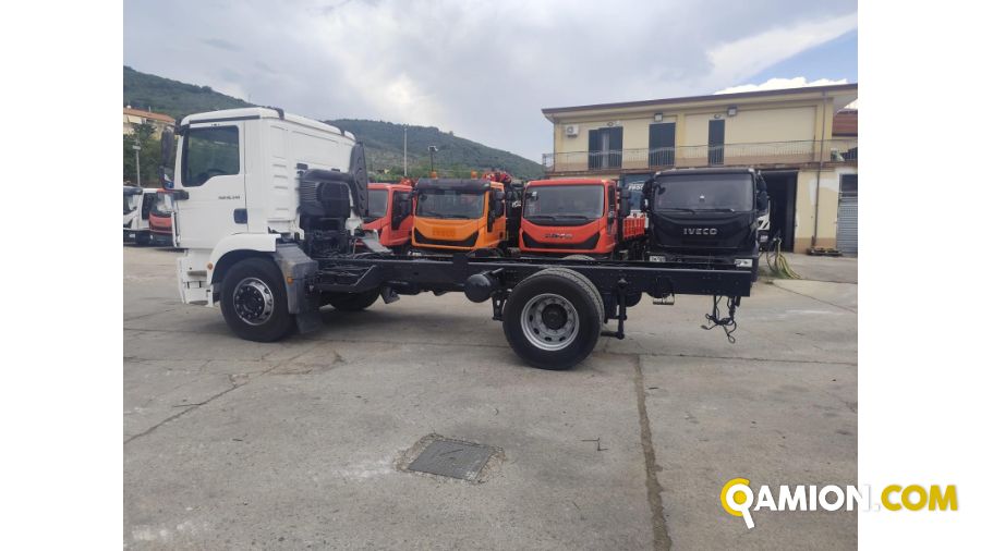 Man tgm 18 occasion - 1 km - San Cipriano Picentino | PROCIDAMACCHINE S.R.L. - Foto 37
