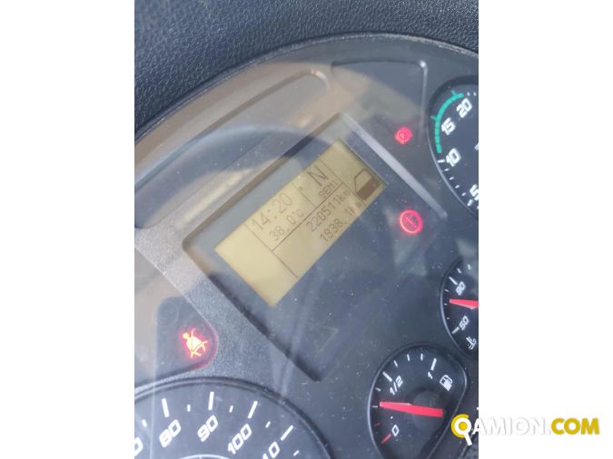 Iveco eurocargo 180e28 usato - 217.000 km - 2017 | PROCIDAMACCHINE S.R.L. - Foto 9