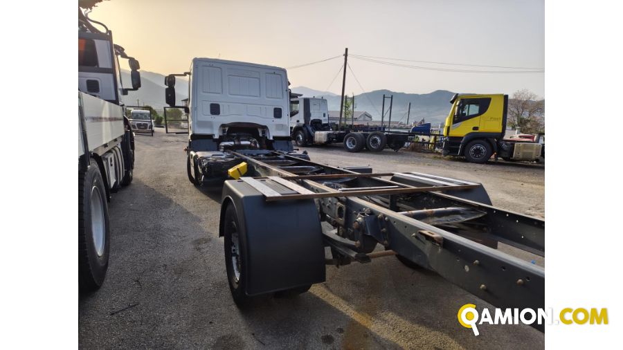 Iveco eurocargo ml120e19 p occasion - 269 000 km - 2018 | PROCIDAMACCHINE S.R.L. - Foto 10