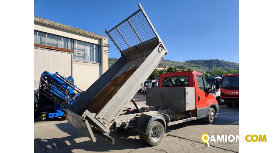 Iveco daily 35c13 usato - 168.000 km - 2016 - cabinato | PROCIDAMACCHINE S.R.L. - Foto 2