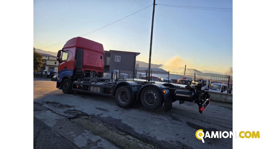 Iveco STRALIS CABINATO AS-260S48Y FS CM STRALIS CABINATO AS-260S48Y FS CM | PROCIDAMACCHINE S.R.L.