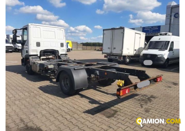 Iveco eurocargo 100e19 used - 263,000 km - 2018 - truck | PROCIDAMACCHINE S.R.L. - Foto 3