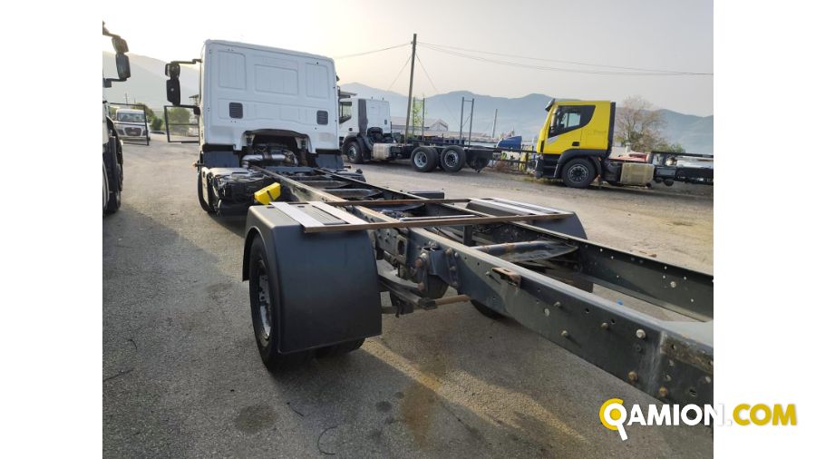 Iveco eurocargo ml120e19 p occasion - 269 000 km - 2018 | PROCIDAMACCHINE S.R.L. - Foto 11