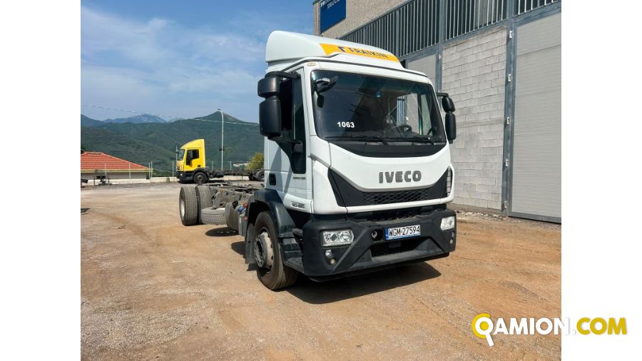 Iveco eurocargo 180e25 usato - 336.000 km - 2017 | PROCIDAMACCHINE S.R.L. - Foto 5