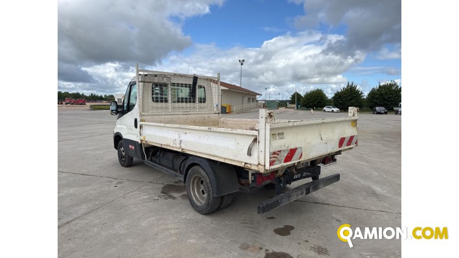 Iveco daily 35c12 usato - 200.000 km - 2017 - cabinato | PROCIDAMACCHINE S.R.L. - Foto 7