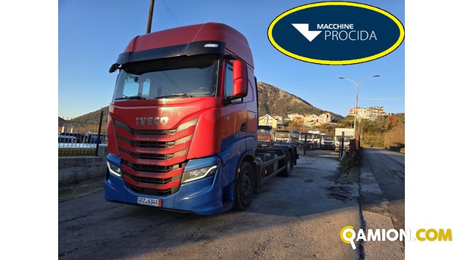 Iveco STRALIS CABINATO AS-260S48Y FS CM STRALIS CABINATO AS-260S48Y FS CM | PROCIDAMACCHINE S.R.L.