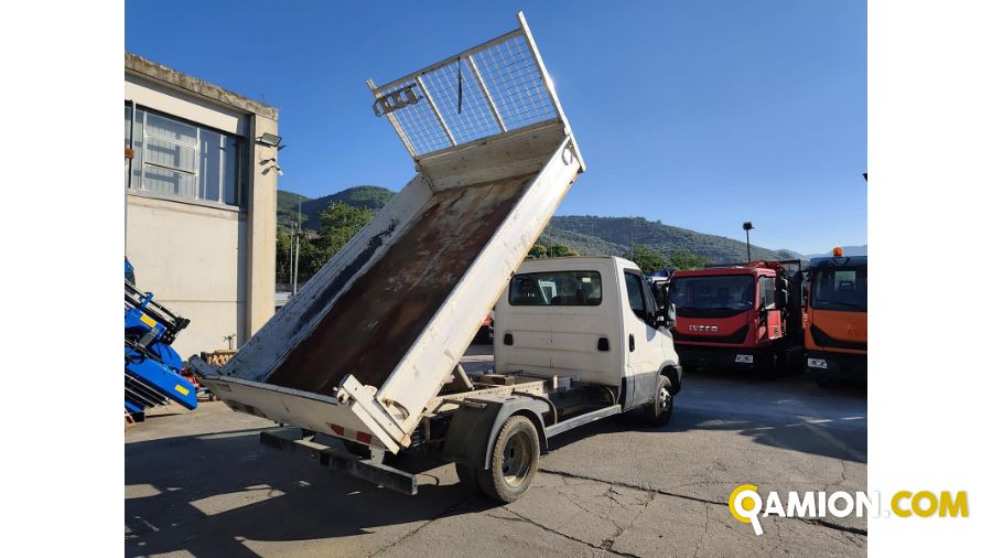 Iveco daily 35c12 used - 200,000 km - 2017 | PROCIDAMACCHINE S.R.L. - Foto 8