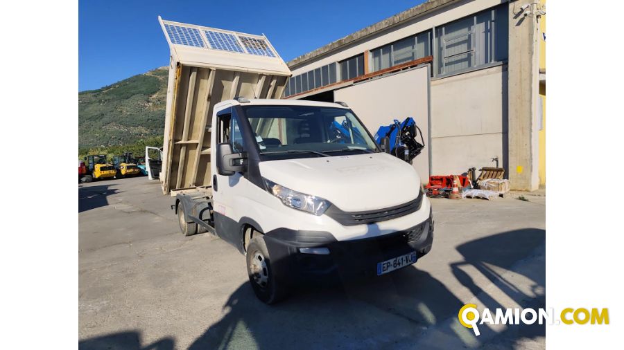 Iveco daily 35c12 used - 200,000 km - 2017 | PROCIDAMACCHINE S.R.L. - Foto 10