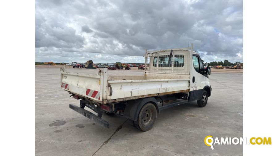 Iveco daily 35c12 usato - 200.000 km - 2017 - cabinato | PROCIDAMACCHINE S.R.L. - Foto 22