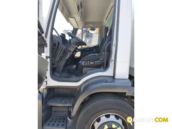 Iveco eurocargo 180e28 usato - 217.000 km - 2017 | PROCIDAMACCHINE S.R.L. - Foto 6