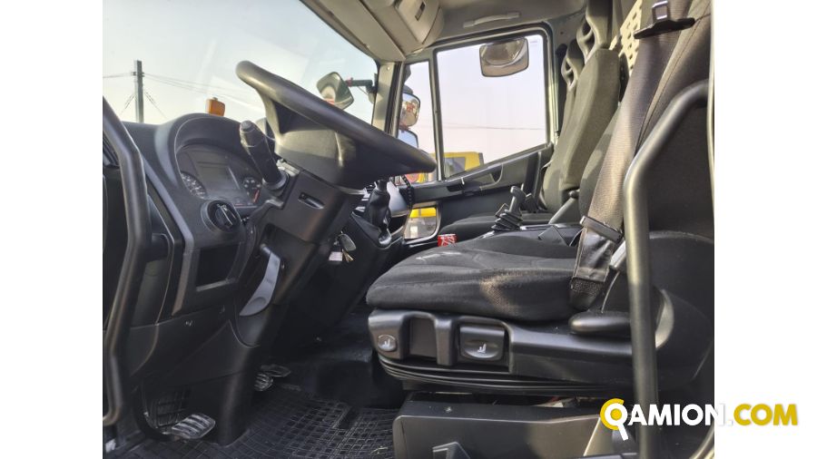 Iveco eurocargo ml120e19 p occasion - 269 000 km - 2018 | PROCIDAMACCHINE S.R.L. - Foto 9