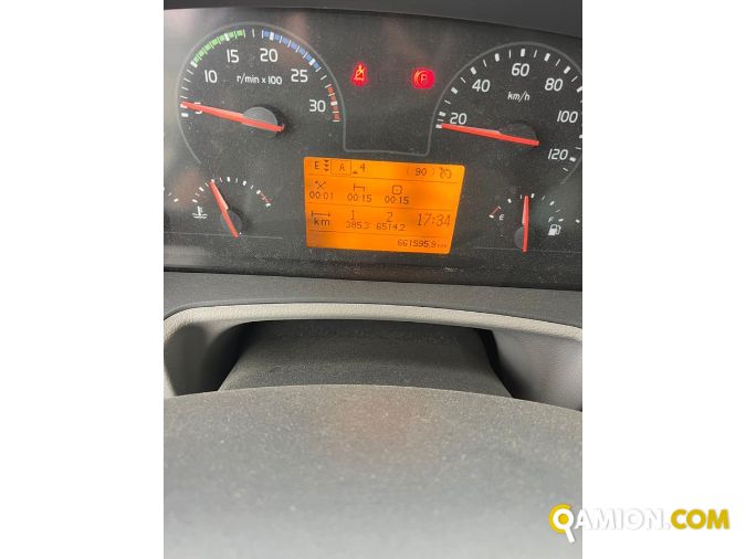VOLVO TRUCKS fe 18 t e6 used - 643,000 km - Como - 2019 - Foto 6