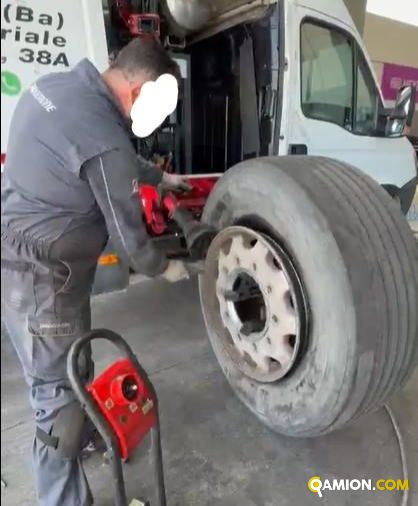 Iveco DAILY DAILY | GLOBAL PNEUS & SERVICE