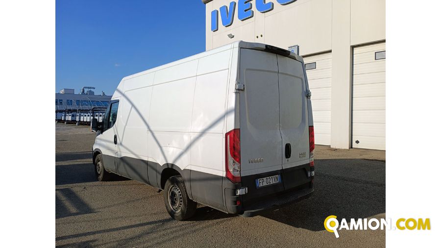Iveco daily 35s14 automatico usato - 201.000 km - 2018 | EVICARRI S.P.A. - Foto 4