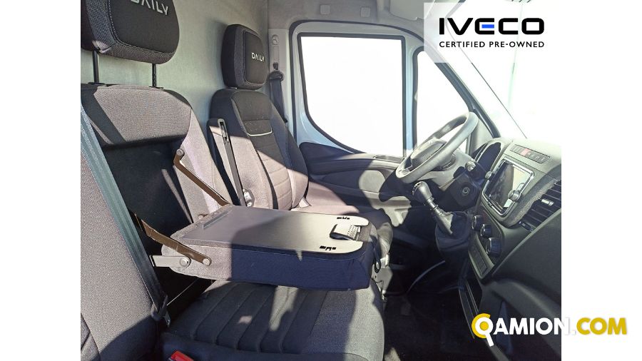 Iveco daily 35s14v used - 105,810 km - Reggio-Emilia | EVICARRI S.P.A. - Foto 5