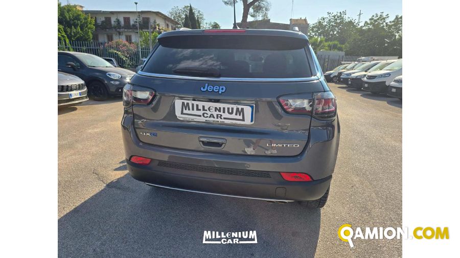 Jeep compass used - 47,000 km - Napoli - 2021 - car | Millenium Car - Foto 7