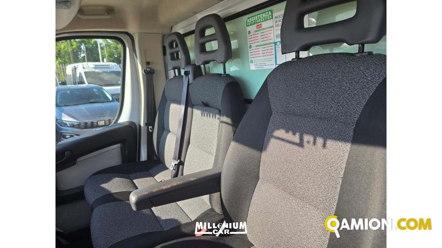 Fiat ducato occasion - 131 000 km - Napoli - 2019 - van | Millenium Car - Foto 11