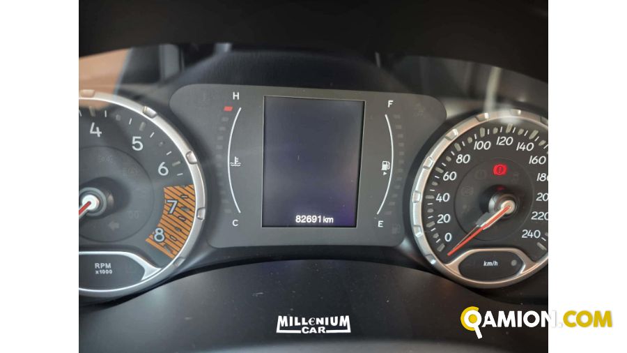 Jeep renegade occasion - 80 000 km - Napoli - 2022 | Millenium Car - Foto 11