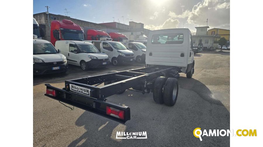 Iveco daily 60c15 used - 325,000 km - Napoli - 2018 | Millenium Car - Foto 5