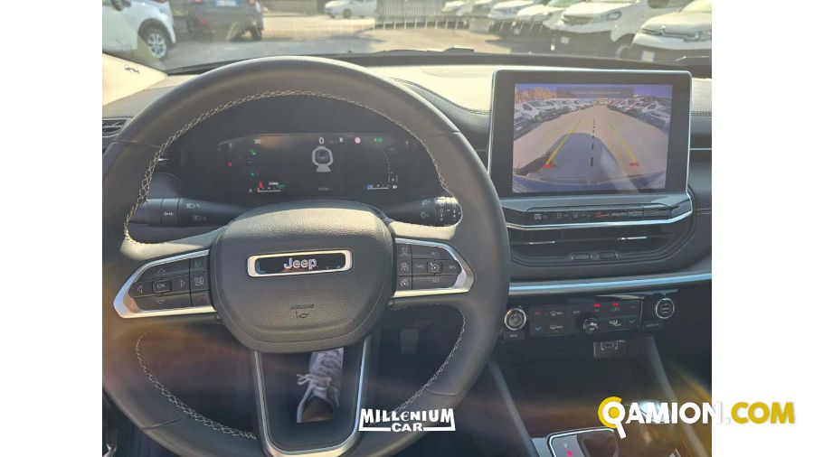 Jeep compass used - 47,000 km - Napoli - 2021 - car | Millenium Car - Foto 11