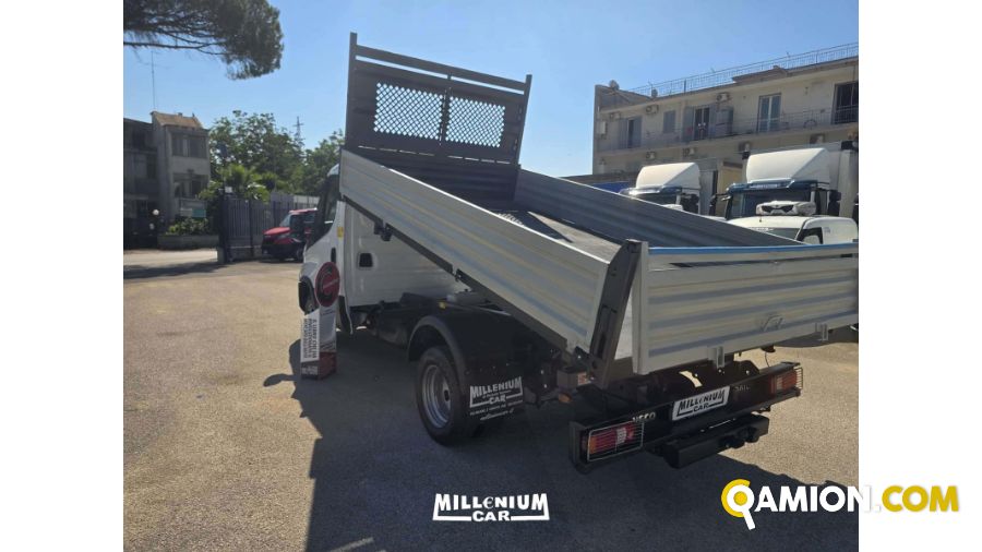 Iveco 35C14 - CASSONE RIBALTABILE TRILATERALE 35C14 - CASSONE RIBALTABILE TRILATERALE | Millenium Car