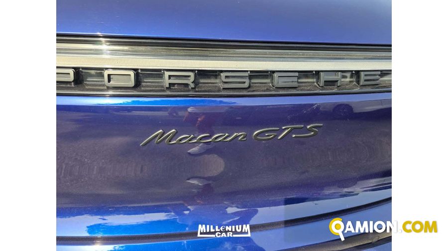 Lamborghini sprint used - 77,000 km - Napoli - 2022 | Millenium Car - Foto 9