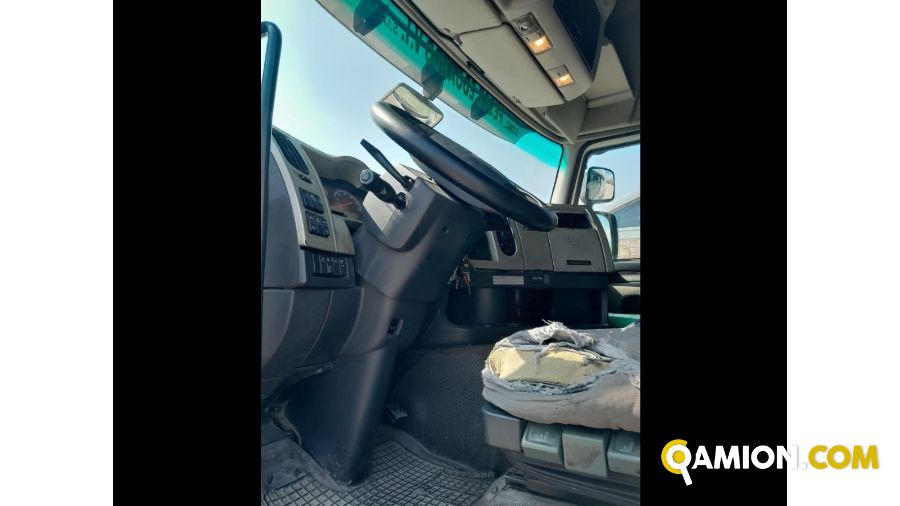 RENAULT V.I. Vers. RENAULT V.I. | Trattore Trattore | INDUSTRIAL CARS S.P.A