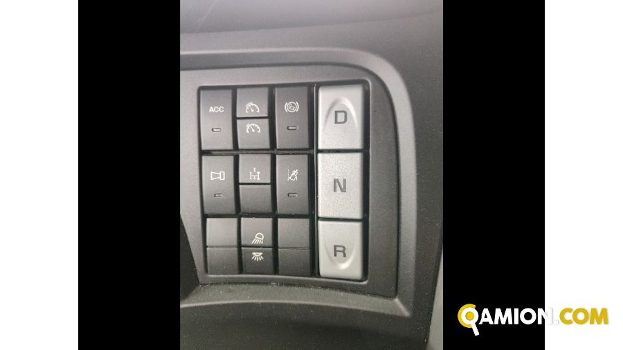 Iveco Mod. IVECO Vers. IVECO | Motrice Cassone fisso con centina | INDUSTRIAL CARS S.P.A