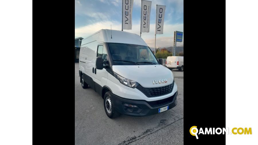 Iveco Mod. IVECO Vers. IVECO | Leggero Furgone <= 35 q.li Furgone di serie / Van | INDUSTRIAL CARS S.P.A
