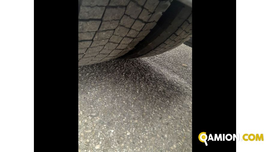 Iveco Mod. IVECO Vers. IVECO | Trattore Trattore | INDUSTRIAL CARS S.P.A