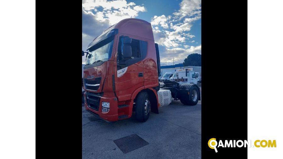 Iveco Mod. IVECO Vers. IVECO | Trattore Trattore | INDUSTRIAL CARS S.P.A