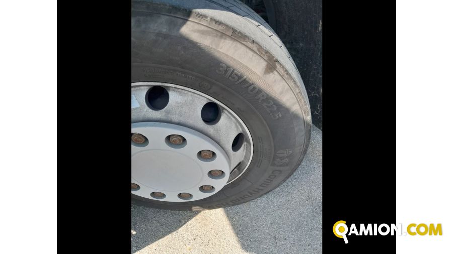 RENAULT V.I. Vers. RENAULT V.I. | Trattore Trattore | INDUSTRIAL CARS S.P.A